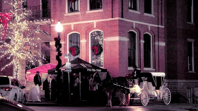 Photo of Candlelight & Carriages Event