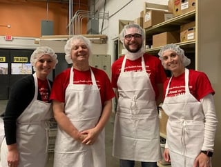 Photo of Capitol Bank volunteers 