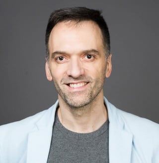 Photo of Zelf Founder and CEO Elliot Goykhman Photo of Zelf Founder and CEO Elliot Goykhman