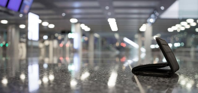 Lost wallet at the airport