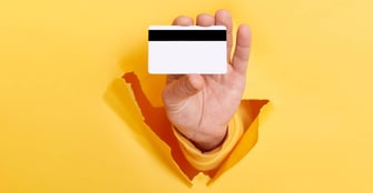 11 Credit Card Habits You Need to Break Now