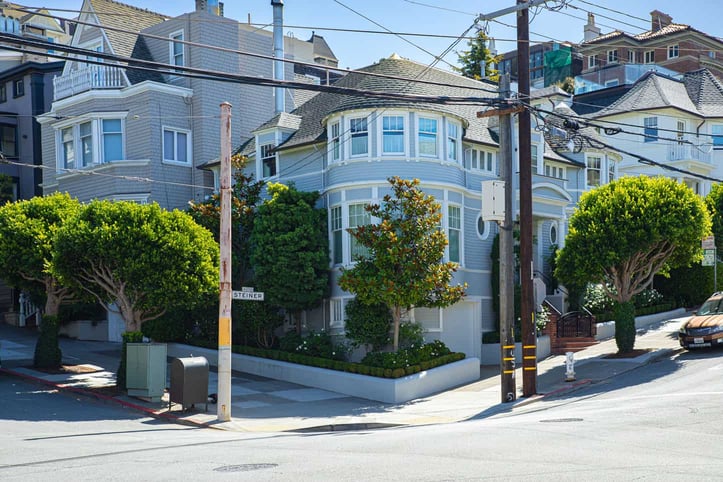 photo of the âMrs. Doubtfireâ home in the Pacific Heights neighborhood of San Francisco