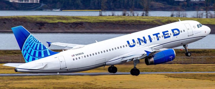 Photo of a United Airlines plane Photo of a United Airlines plane