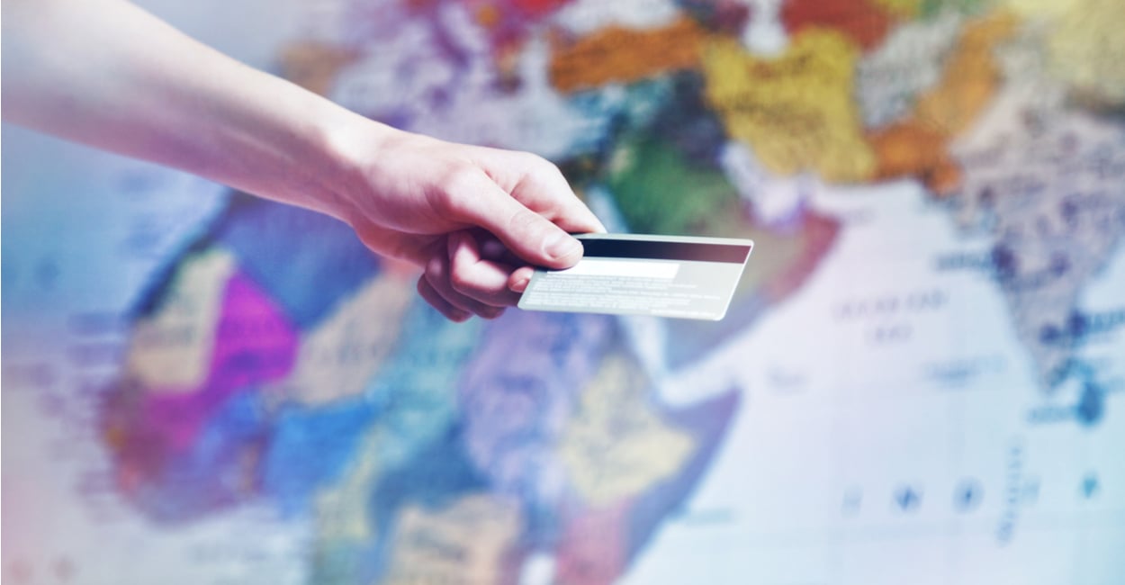 8 Best Credit Cards To Use Abroad (2021)